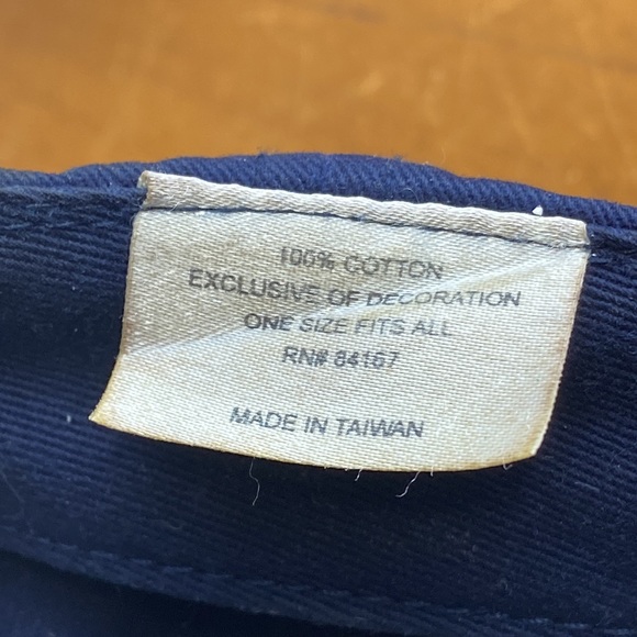 Disney California Adventure Surfing Donald Duck Adjustable Ballcap Hat - Picture 7 of 10